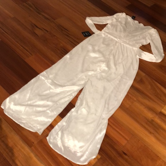 NWT Lulus white satin jumpsuit - Picture 11 of 16
